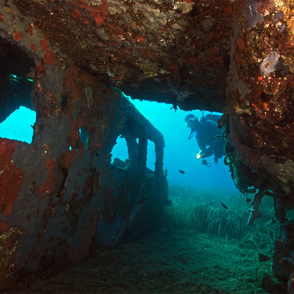 Diving air plane wreck dive site Elba Island